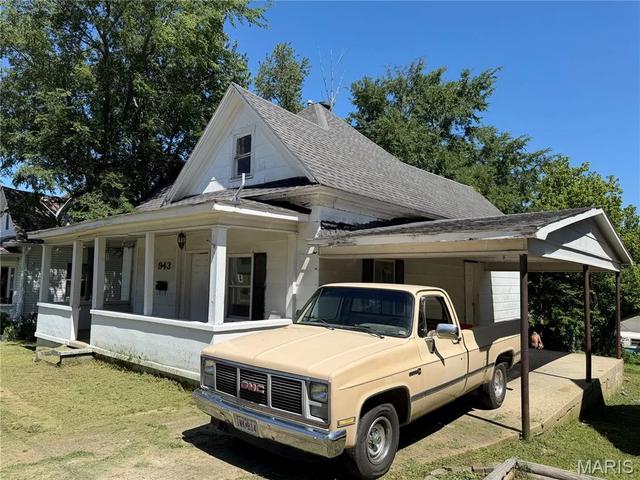 943 W Maud St, Poplar Bluff, MO 63901