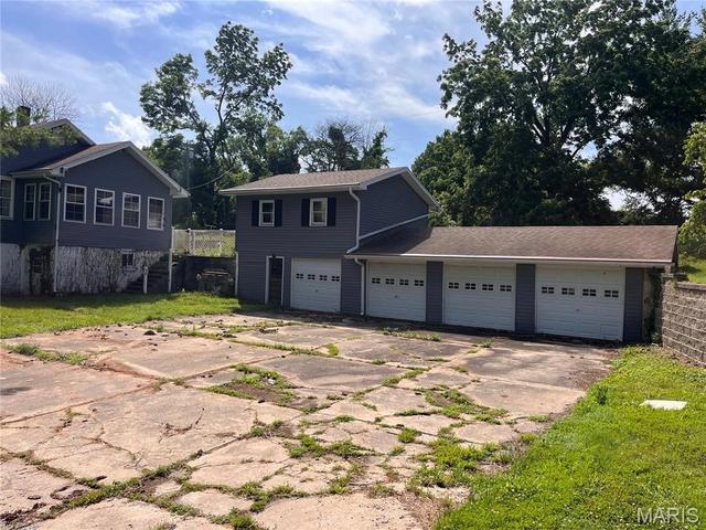 407 Arnotti Ln, Collinsville, IL 62234