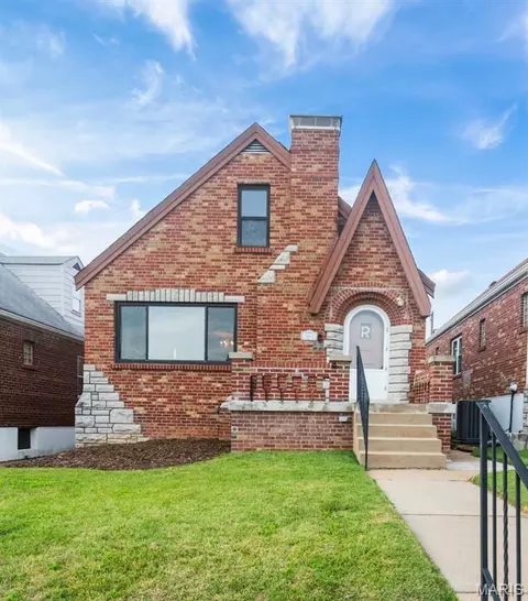 5665 Oleatha Ave, Saint Louis, MO 63139