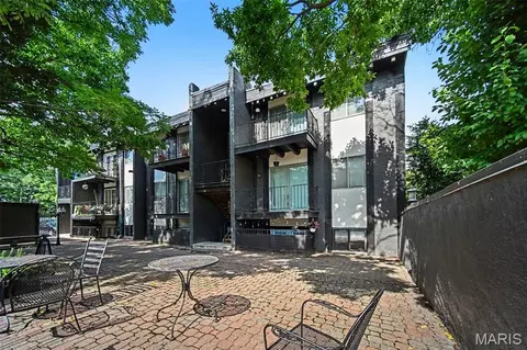 809 W 40th St #14, Kansas City, MO 64111