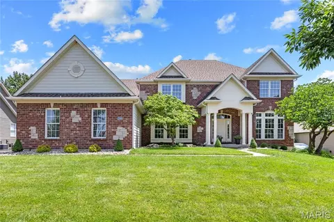 2366 Spring Mill Estates Dr, Saint Charles, MO 63303