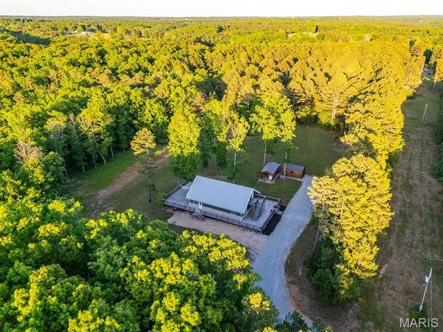 16051 Forrest Dr, Houston, MO 65483