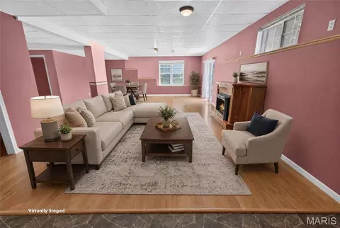 Living - 4917 Newberry Ct, Jackson, MO 63755 photo 7 of 9