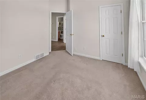 Bedroom - 4917 Newberry Ct, Jackson, MO 63755 photo 9 of 10