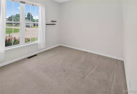 Bedroom - 4917 Newberry Ct, Jackson, MO 63755 photo 7 of 10