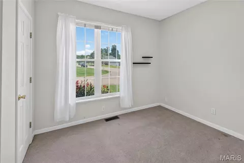 Bedroom - 4917 Newberry Ct, Jackson, MO 63755 photo 6 of 10