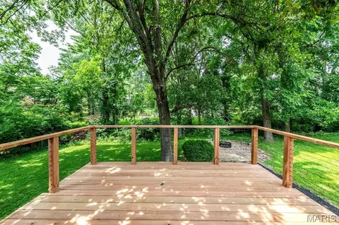 Exterior - 471 Maymont Dr, Ballwin, MO 63011 photo 5 of 11