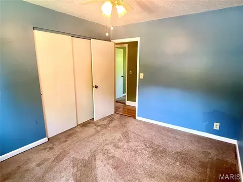Bedroom - 1310 Hillview Dr, Rolla, MO 65401 photo 3 of 6