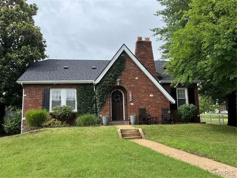 405 8th St, Crystal City, MO 63019