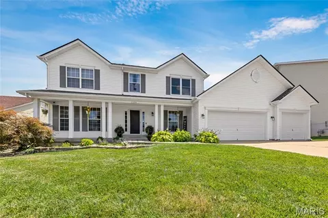 2304 Bear Fountain Run, Wentzville, MO 63385