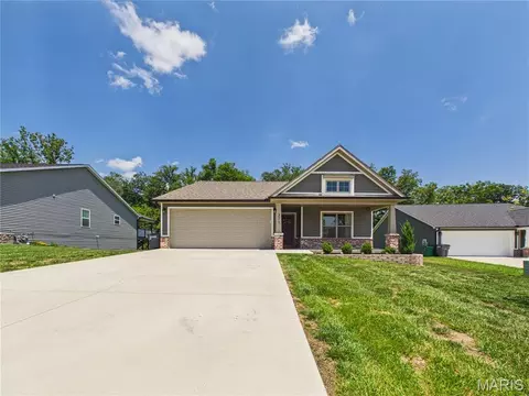 371 Broch Tuarach Pl, Jackson, MO 63755