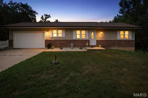 734 N Lafitte Dr, Bonne Terre, MO 63628