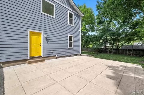 Exterior - 308 Hereford Ave, Ferguson, MO 63135 photo 10 of 13