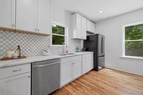 Kitchen - 308 Hereford Ave, Ferguson, MO 63135 photo 4 of 6