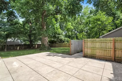 Exterior - 308 Hereford Ave, Ferguson, MO 63135 photo 11 of 13