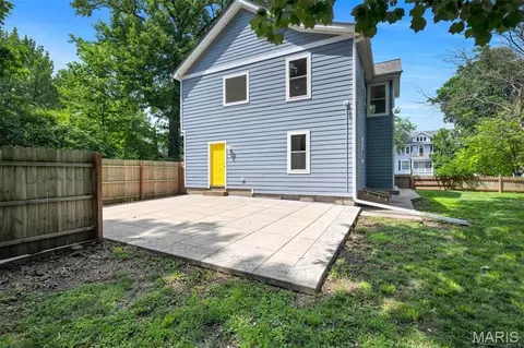 Exterior - 308 Hereford Ave, Ferguson, MO 63135 photo 7 of 13