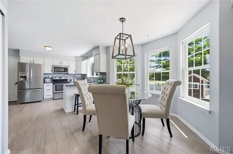 Dining - 303 Fox Briar Ln, Ballwin, MO 63021 photo 1 of 3