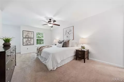 Bedroom - 303 Fox Briar Ln, Ballwin, MO 63021 photo 2 of 4