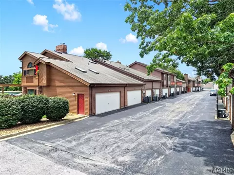 Other - 1401 Hemingway Ln #H, Weldon Spring, MO 63304 photo 4 of 12