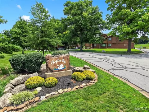 Exterior - 1401 Hemingway Ln #H, Weldon Spring, MO 63304 photo 7 of 10