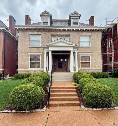5095 Westminster Pl, Saint Louis, MO 63108