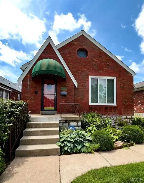 6546 Winnebago St, Saint Louis, MO 63109