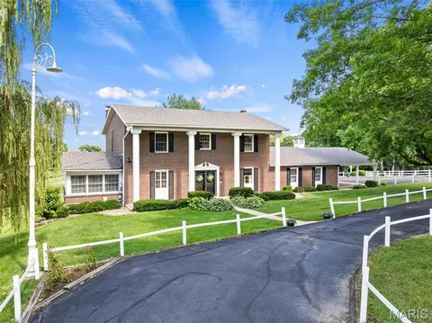 2976 Highway A, Washington, MO 63090
