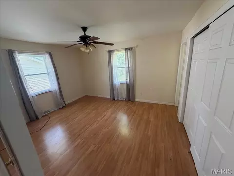 10044 Grosvenor Dr, Riverview, MO 63137 photo 10
