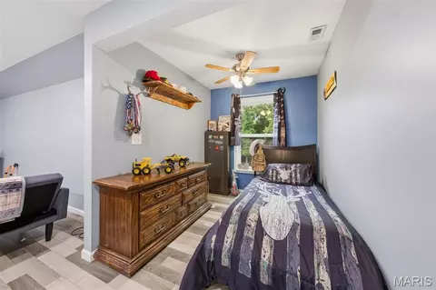 Bedroom - 6 Spring House Ct, Troy, MO 63379 photo 5 of 6