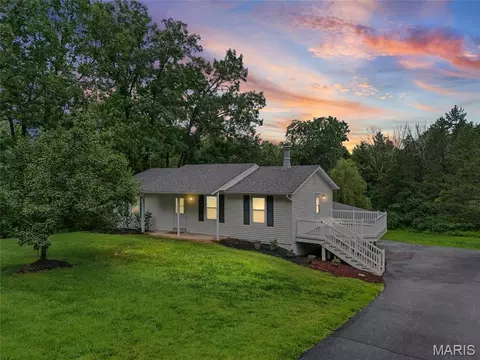 7798 Dittmer Rd, Dittmer, MO 63023