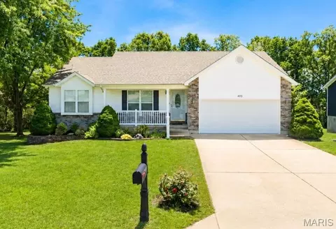 408 Caddy Ct, Saint Clair, MO 63077