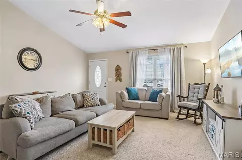 Living - 408 Caddy Ct, Saint Clair, MO 63077 photo 1 of 1