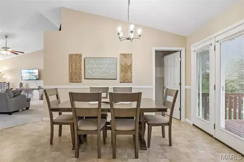 Dining - 408 Caddy Ct, Saint Clair, MO 63077 photo 2 of 3