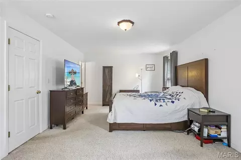 Bedroom - 408 Caddy Ct, Saint Clair, MO 63077 photo 1 of 3