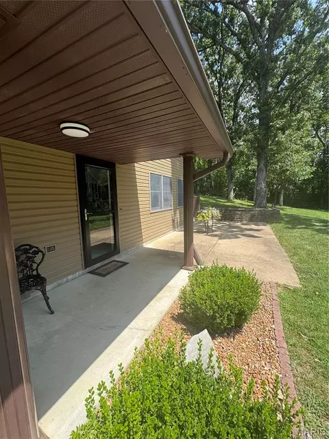 Exterior - 7 Bogey Dr, Washington, MO 63090 photo 10 of 11
