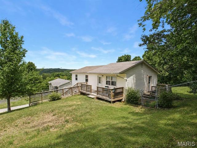 24030 Tallboy Ln, Saint Robert, MO 65584