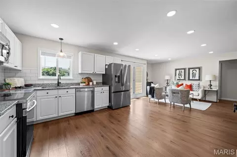 Kitchen - 378 Palermo Dr, Ballwin, MO 63021 photo 2 of 3