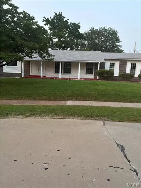 Undisclosed, Florissant, MO 63033
