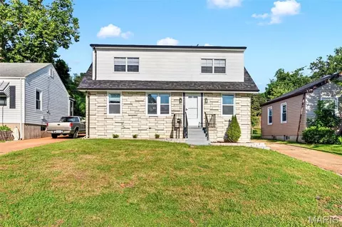 4508 Saint Leo Ln, Saint Ann, MO 63074