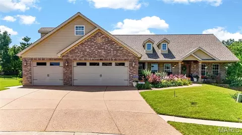 104 Fieldstone Estates Dr, Wentzville, MO 63385