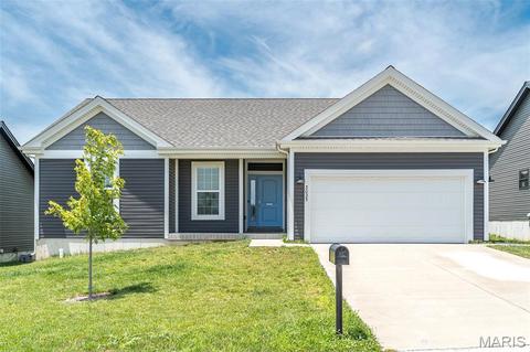 3025 Koch Ln, Washington, MO 63090
