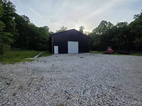 43 Amy Ln, Troy, MO 63379 photo 3