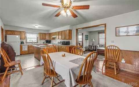 Dining - 7287 Highway 47, Union, MO 63084 photo 1 of 2