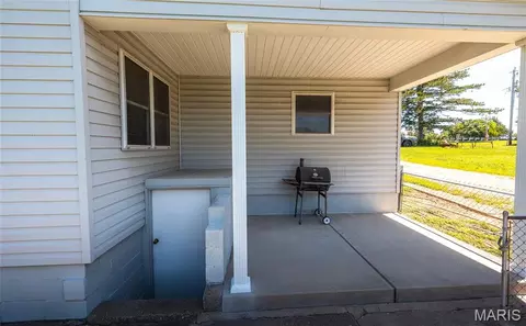 Exterior - 7287 Highway 47, Union, MO 63084 photo 1 of 10