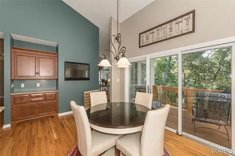 Dining - 414 Arbor Glen Dr, Ballwin, MO 63021 photo 2 of 2