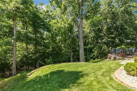 Exterior - 414 Arbor Glen Dr, Ballwin, MO 63021 photo 8 of 10