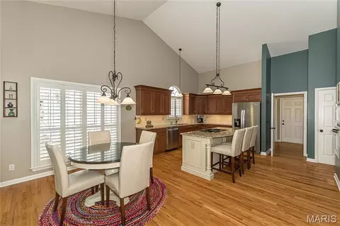 Kitchen - 414 Arbor Glen Dr, Ballwin, MO 63021 photo 5 of 5