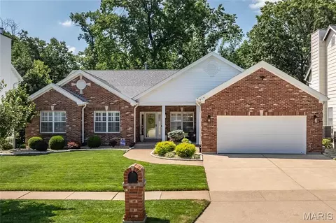 Exterior - 414 Arbor Glen Dr, Ballwin, MO 63021 photo 9 of 10