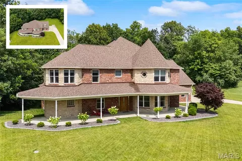 1150 Hearthstone Dr, O'fallon, IL 62269