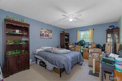 Bedroom - 1121 Sycamore Dr, Rolla, MO 65401 photo 4 of 5